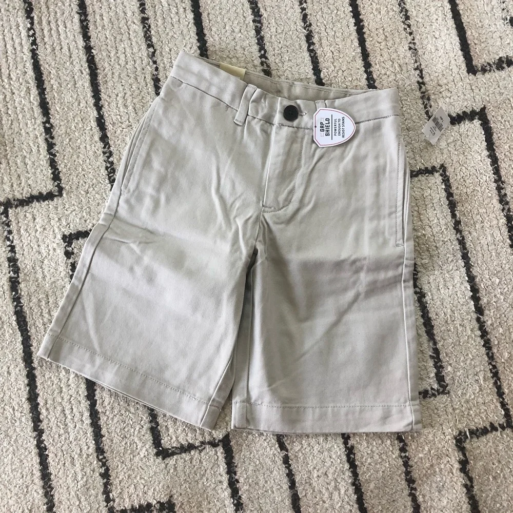 Gap Kids uniform shorts NWT